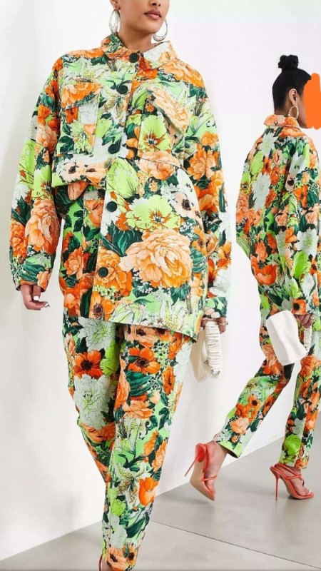 Create meme: monki floral print, a suit with a print, asos floral print