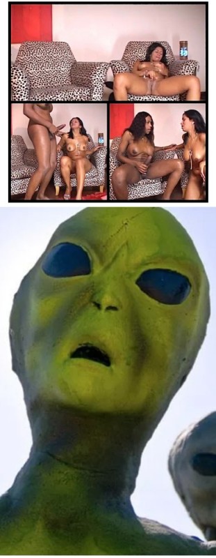 Create meme: mask alien, The alien mask, green alien 