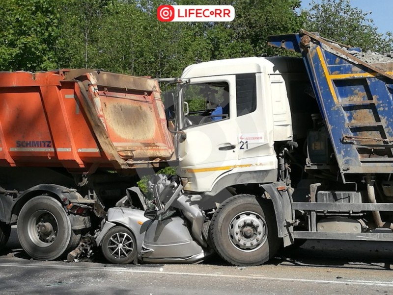 Create meme: accidents with trucks, truck accident, truck accidents