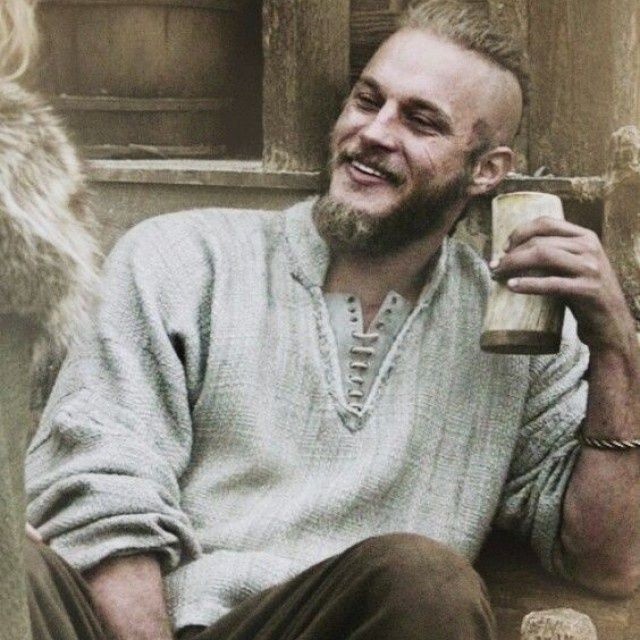 Create meme: Ragnar lothbrok , Ragnar drinks ale, travis fimmel vikings