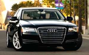 Создать мем: audi a8 2012, audi a8 2011, ауди а8 d4