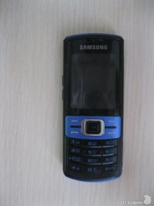 Создать мем: samsung телефон, телефон в, samsung gt c 3011