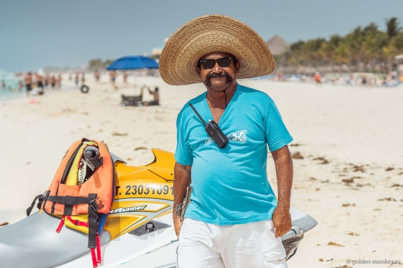 Create meme: Mexicans on the beach, Mexico vacation, Mexican guys