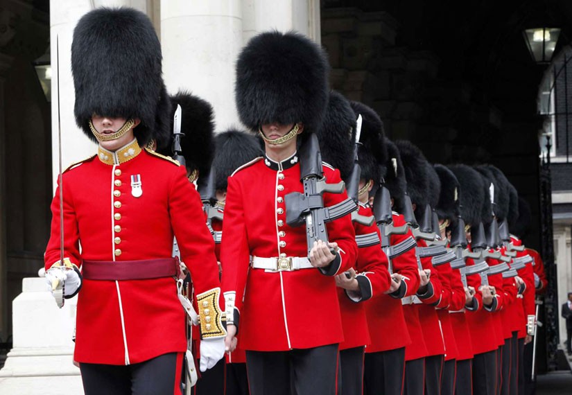 Create meme: the guards of Buckingham Palace, Buckingham Palace Royal Guard, London Buckingham Palace Guards