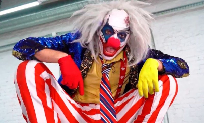Create meme: the clown is evil, clown clown, the evil clown