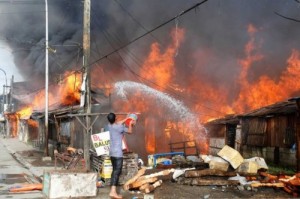 Создать мем: пожар в, Оп