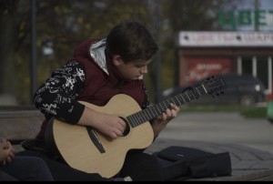 Создать мем: high school на гитаре, валерия смирнова, артемьева