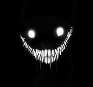 Создать мем: улыбка чеширского кота, демоническая улыбка на черном фоне, зловещая улыбка