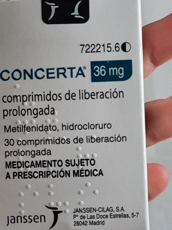 Создать мем: таблетки ломпер, concerta 18 мг, лекарства