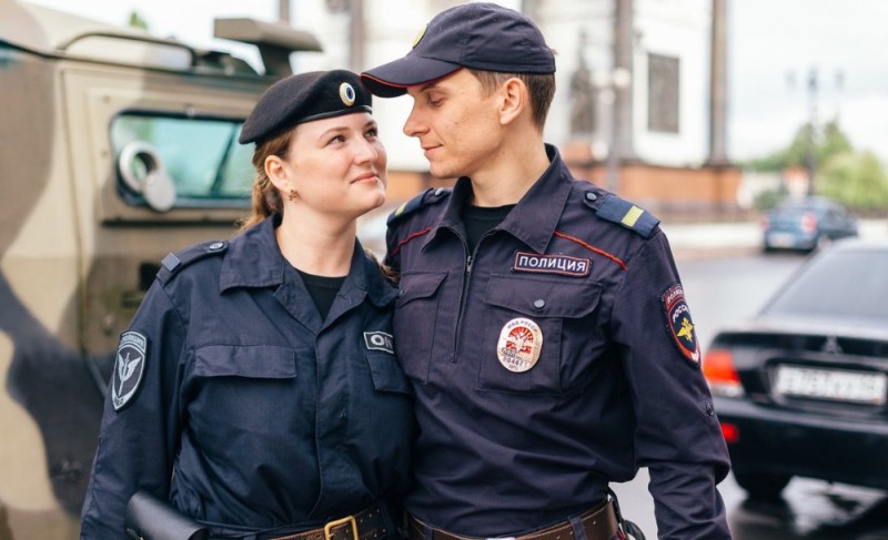 Create meme: Russian police, police uniform, police officer