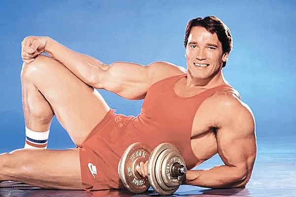 Create meme: Arnold Schwarzenegger , arnold schwarzenegger is a bodybuilder, Arnold Schwarzenegger muscle