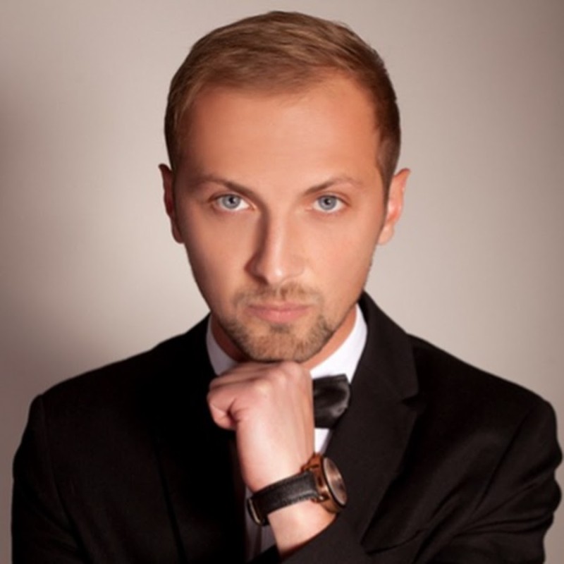 Create meme: alexander zubarev, singers , nikita belyaev presenter