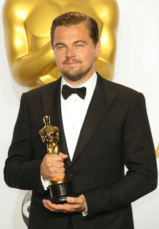 Create meme: leonardo dicaprio, Leonardo DiCaprio Oscar , DiCaprio Oscar 