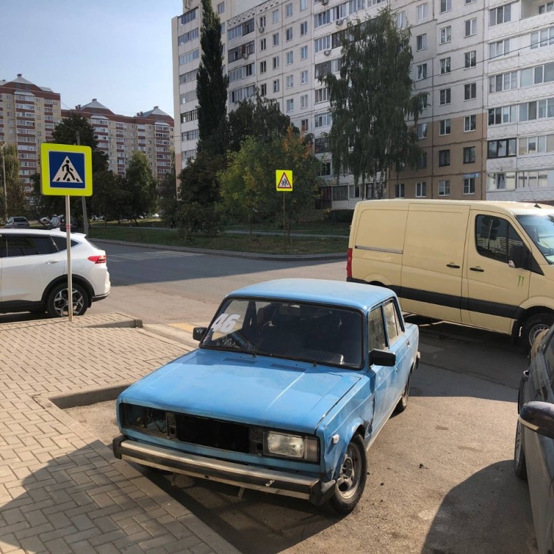 Create meme: lada vaz, vaz 2107 1982, vaz 2107 of 1985