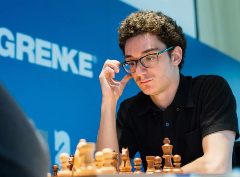 Create meme: Fabiano Caruana, classic chess, Fabiano Caruana is a chess player