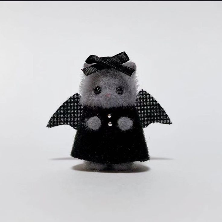 Create meme: toy bat, A bat is a soft toy, bat felting