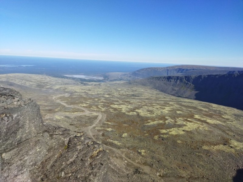 Create meme: Raslak Circus lovozerskie tundra, mountains , map 