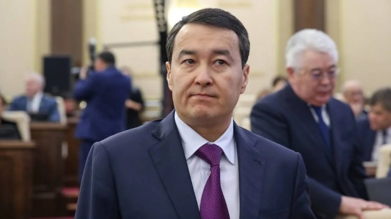 Create meme: Alikhan Smailov, First Deputy Prime Minister of Kazakhstan, Deputy Prime Minister of Kazakhstan