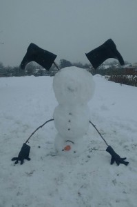 Create meme: snow, snow figures, snowman