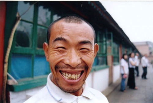 Create meme: smile Chinese, smiling chinese, carbon Chinese