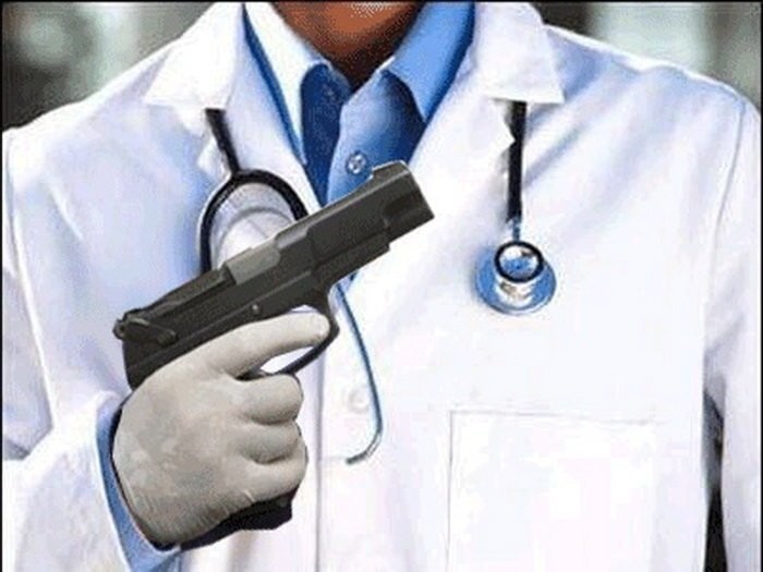 Create meme: A doctor with a gun, city doctor, the doctor-patient