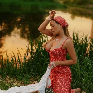 Создать мем: ольга кобзар (фотограф татьяна мерцалова), женщина, женская красота