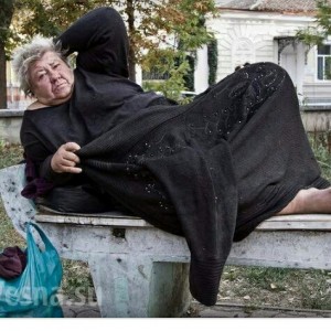 Create meme: a hobo with a bottle, the lady, king of the homeless a photo