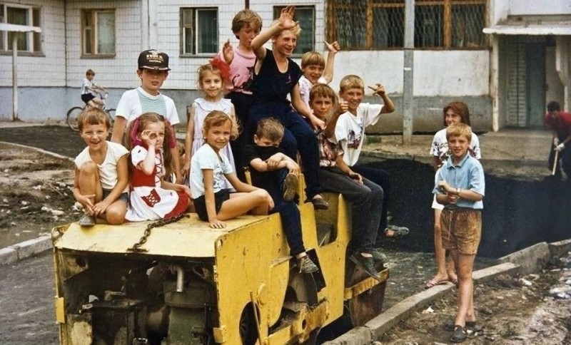 Create meme: childhood of the 90s, childhood 90, childhood in the USSR