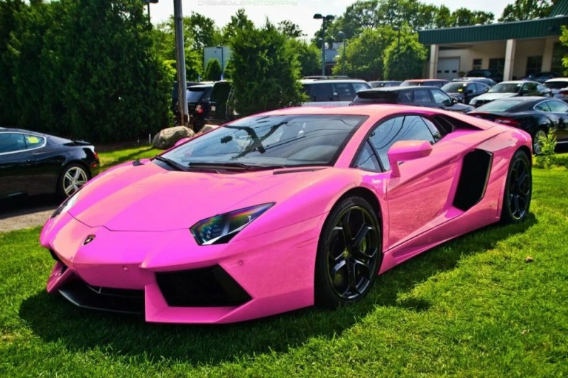 Создать мем: lamborghini aventador, розовая ламборджини, розовая ламборгини галлардо