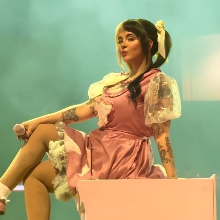 Создать мем: мелани мартинес k-12, мелани мартинес strawberry shortcake, crybaby melanie martinez