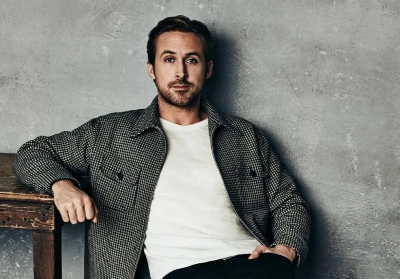 Создать мем: гослинг, ryan gosling, петр романов актер