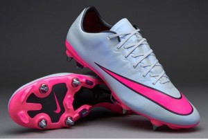 Create meme: cleats professional, nike mercurial vapor x, nike mercurial victory v tf