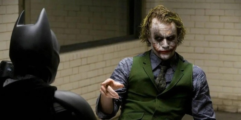 Создать мем: темный рыцарь джокер, темный рыцарь допрос джокера, heath ledger joker