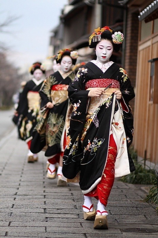 Create meme: japan geisha, japanese geisha, geisha 