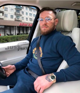 Создать мем: thenotoriousmma, никита калустов, burberry mcgregor