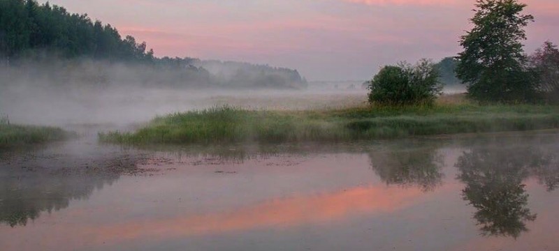 Create meme: morning river, morning fog , dawn on the lake
