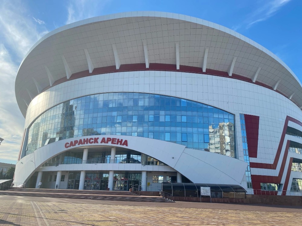 Залы саранск. Универсальный зал Саранск-Арена. Саранск Арена на площади тысячелетия. Площадь тысячелетия Саранск Арена купол. Саранск Арена Саранск центр.