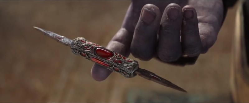 Create meme: weapons knives, dagger , the perfect balance of a standard harmony Thanos