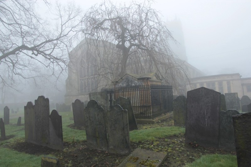 Создать мем: кладбище готика вид сбоку, старое кладбище, кладбища кладбище