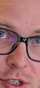 Создать мем: линза глаза, человек, очки