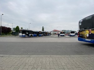 Создать мем: румыния городские автобусы, mercedes-benz citaro, автобусная станция