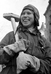 Create meme: shpaloukladchits women photo, salonlarina, a woman with a sledgehammer