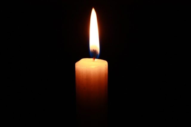 Create meme: the candle of memory, candle of sorrow, candle on black background