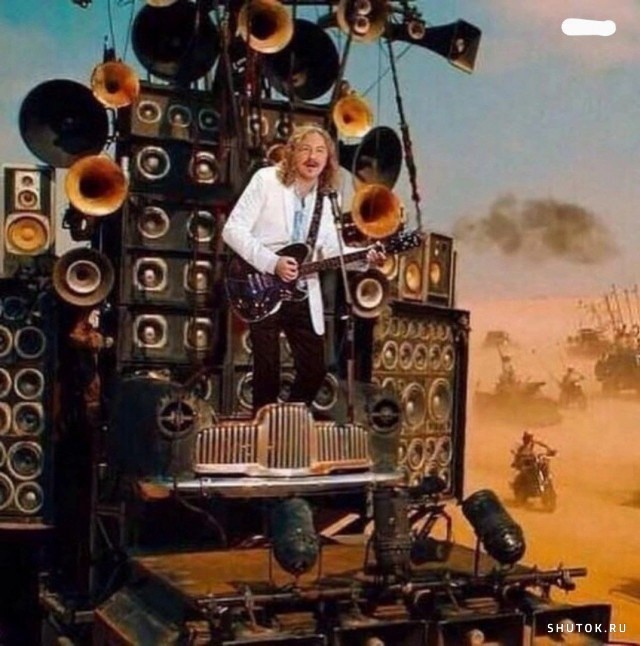 Create meme: Mad Max Fury Road guitarist, Guitarist Mad Max, Fury Road Mad Max