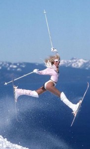 Создать мем: лыжный спорт, на горных лыжах, лыжный фристайл могул