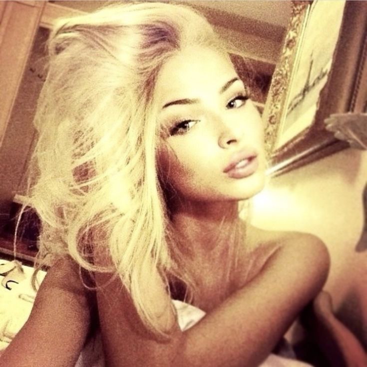 Create meme: alyona shishkova, alyona shishkova, Alyona Shishkova selfie