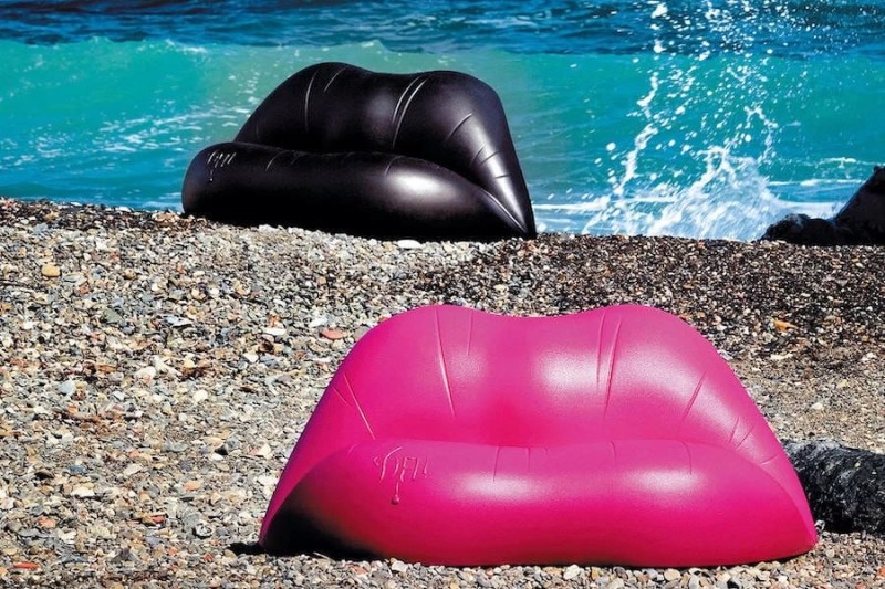 Create meme: sofa in the form of lips, Salvador Dali's sofa lips, Salvador Dali's sofa