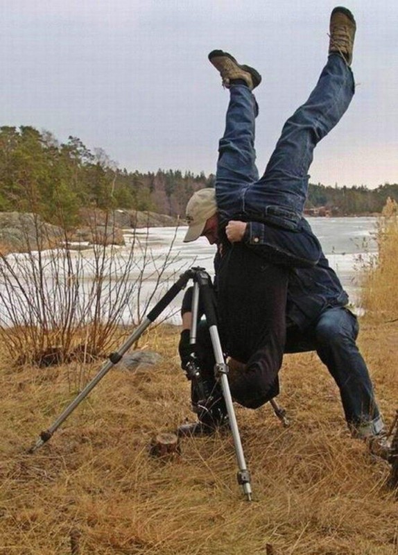 Create meme: feet , telescope with tripod, mirror telescope