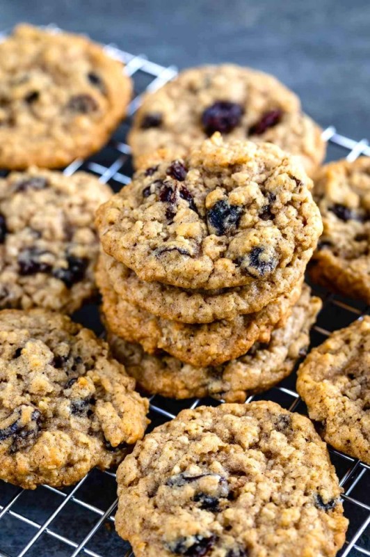 Создать мем: печенье овсяное настоящее, oatmeal cookie, печенье из овсяных хлопьев