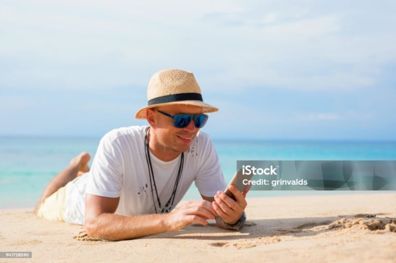 Create meme: To the beach, the man on the beach, people on the beach